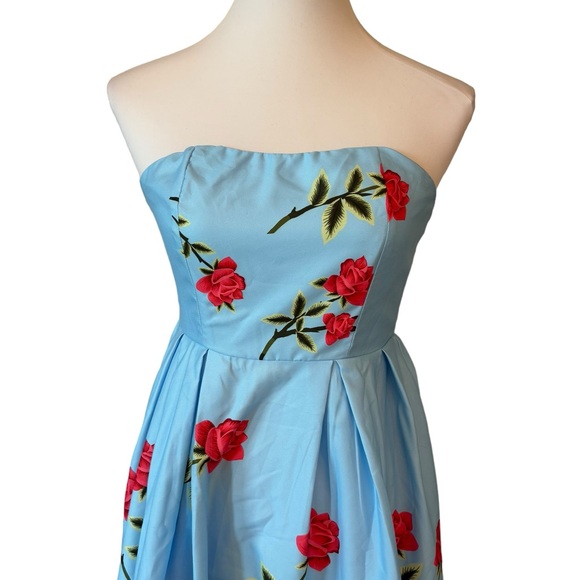 Blue Floral Strapless Dress - Picture 6 of 11